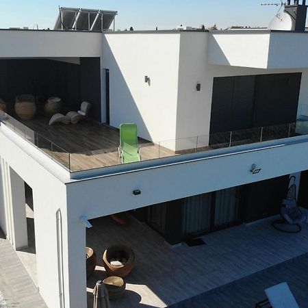 Villa Ula In Pula With Heated Pool And Sauna Εξωτερικό φωτογραφία